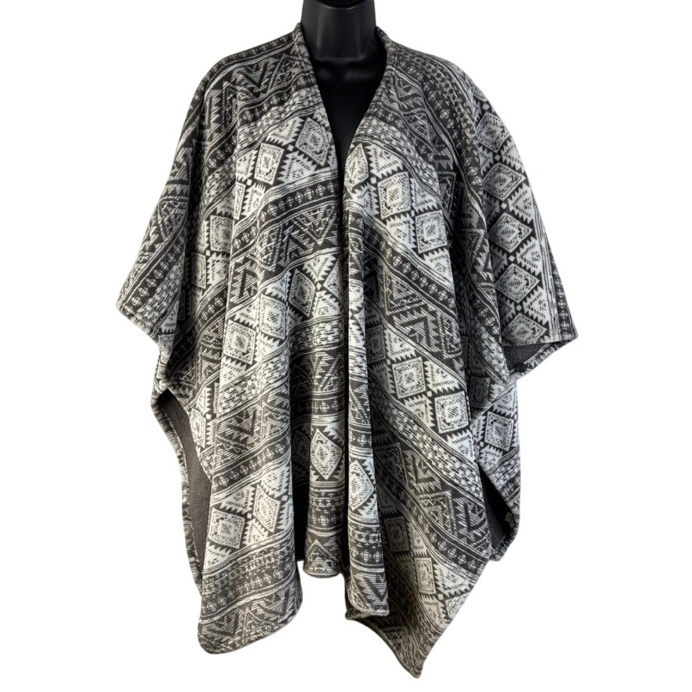 Cuddl Duds Grey Geometric Tribal Fleece Poncho Wrap CD8024509 L/XL Womens' Soft